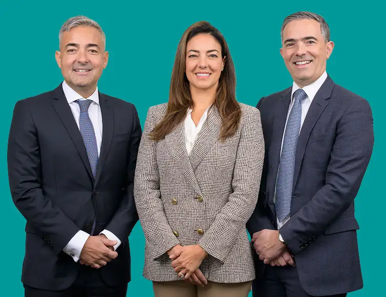 The Zaparas Lawyers team